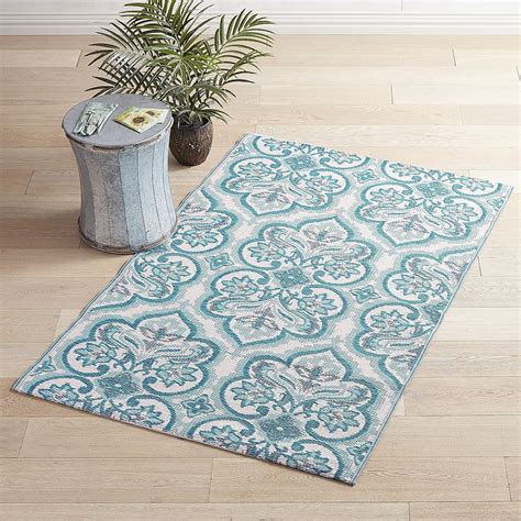 Overall, we recommend the Ruggable Outdoor Juneau Rug as the best outdoor rug because it&39;s durable, offered in multiple sizes and colors, and easy to clean, so you can keep it in shape through the summer season and beyond. . Outdoor rug 4x6 waterproof